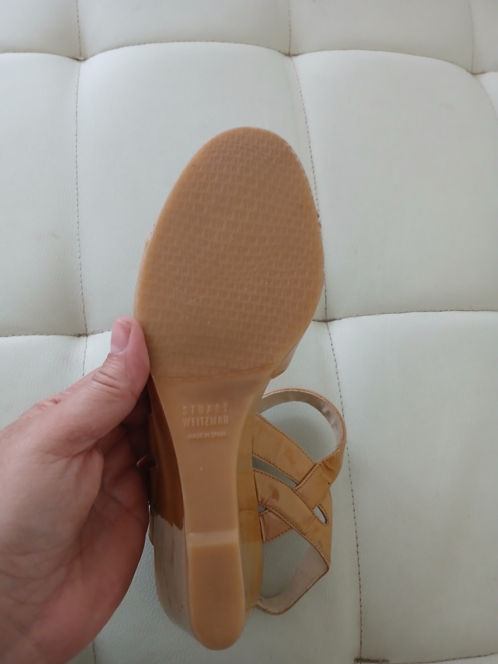 Stuart Weitzman Tan Patent Leather Crisscross Slingback Sandals - Picture 5 of 7